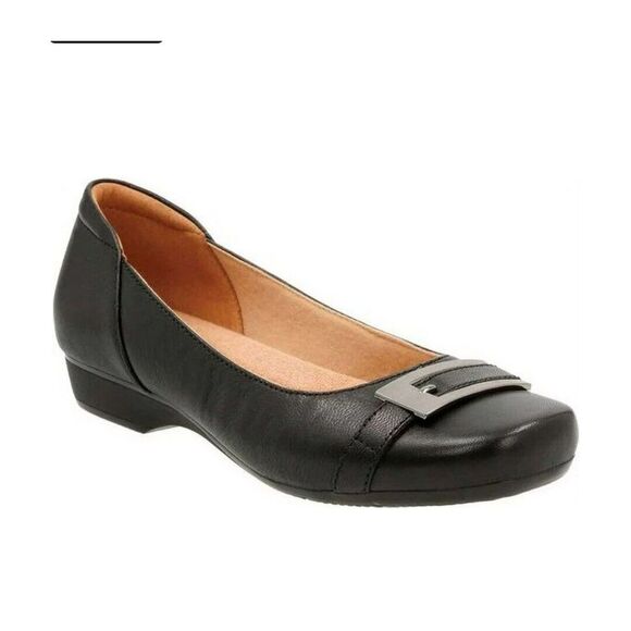 Clarks Collection Blanche West Flat Black Leather Buckle Slip On Shoe Size 5 NEW - Picture 1 of 7